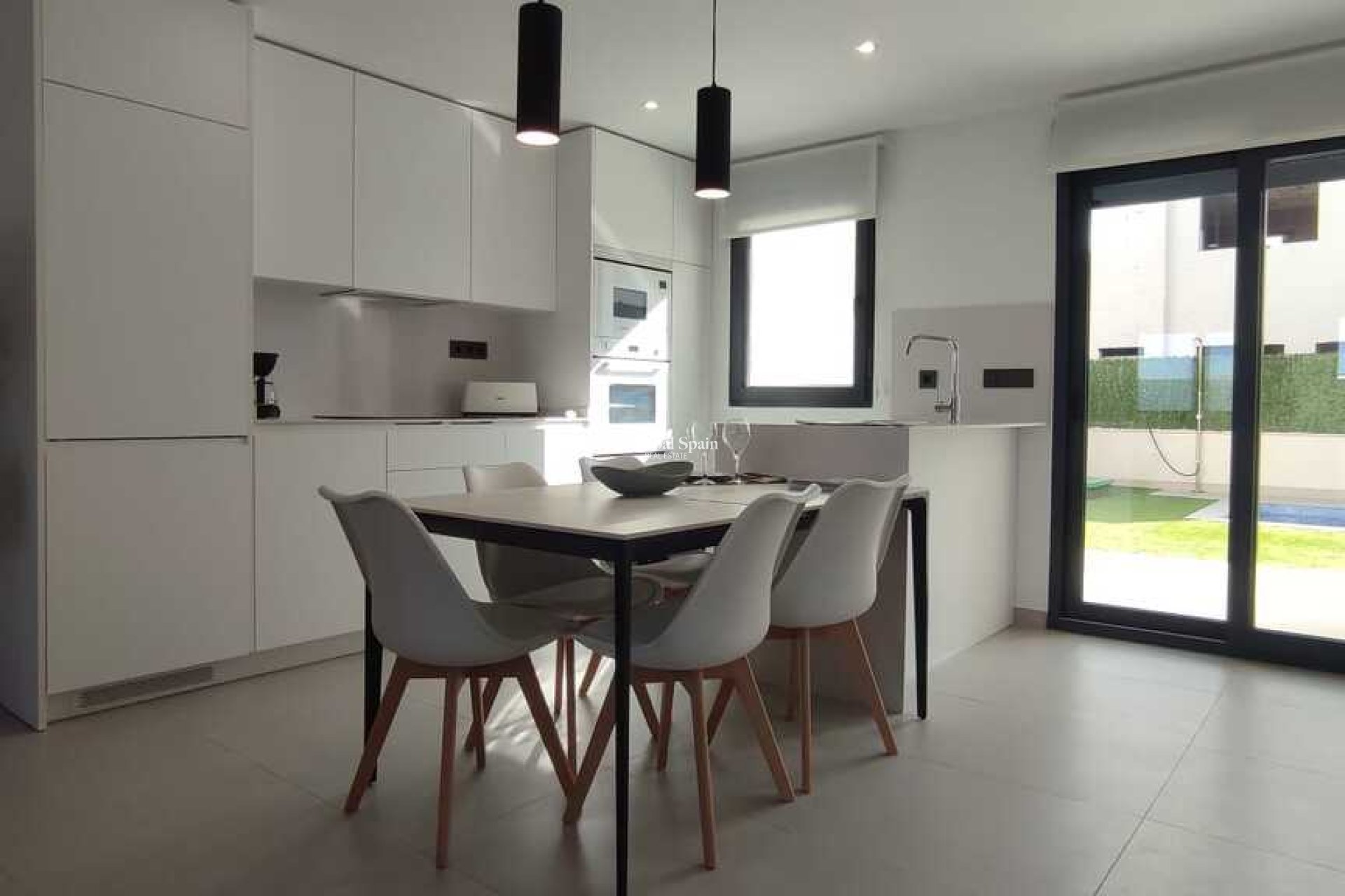 Venta - VILLA -
LOS BELONES - Inland