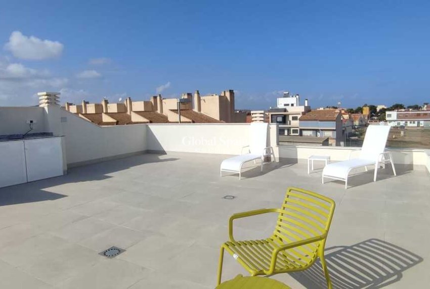 Venta - VILLA -
LOS BELONES - Inland