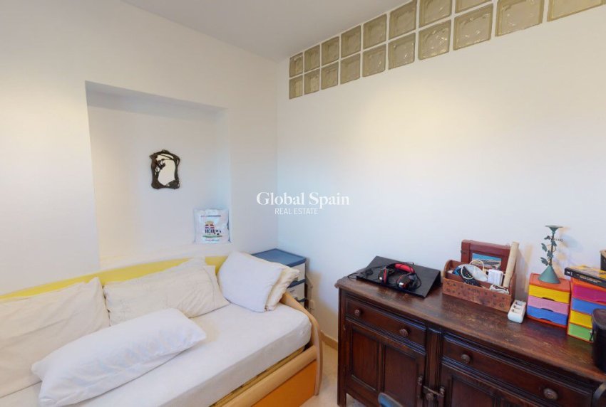 Venta - VILLA -
LOS BELONES - Inland