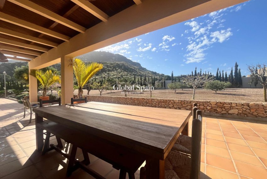 Venta - VILLA -
LOS BELONES - Inland