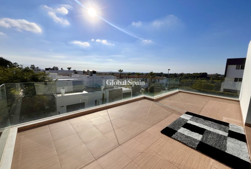 Venta - VILLA -
LOS DOLSES - Inland