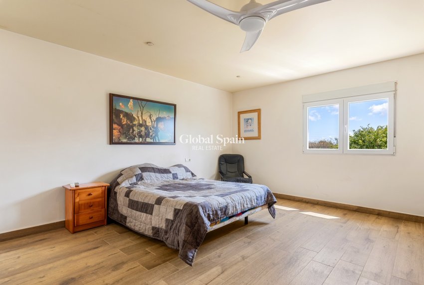 Venta - VILLA -
LOS MONTESINOS - Costa Blanca