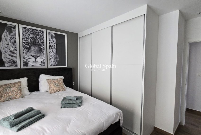 Venta - VILLA -
LOS MONTESINOS - Costa Blanca