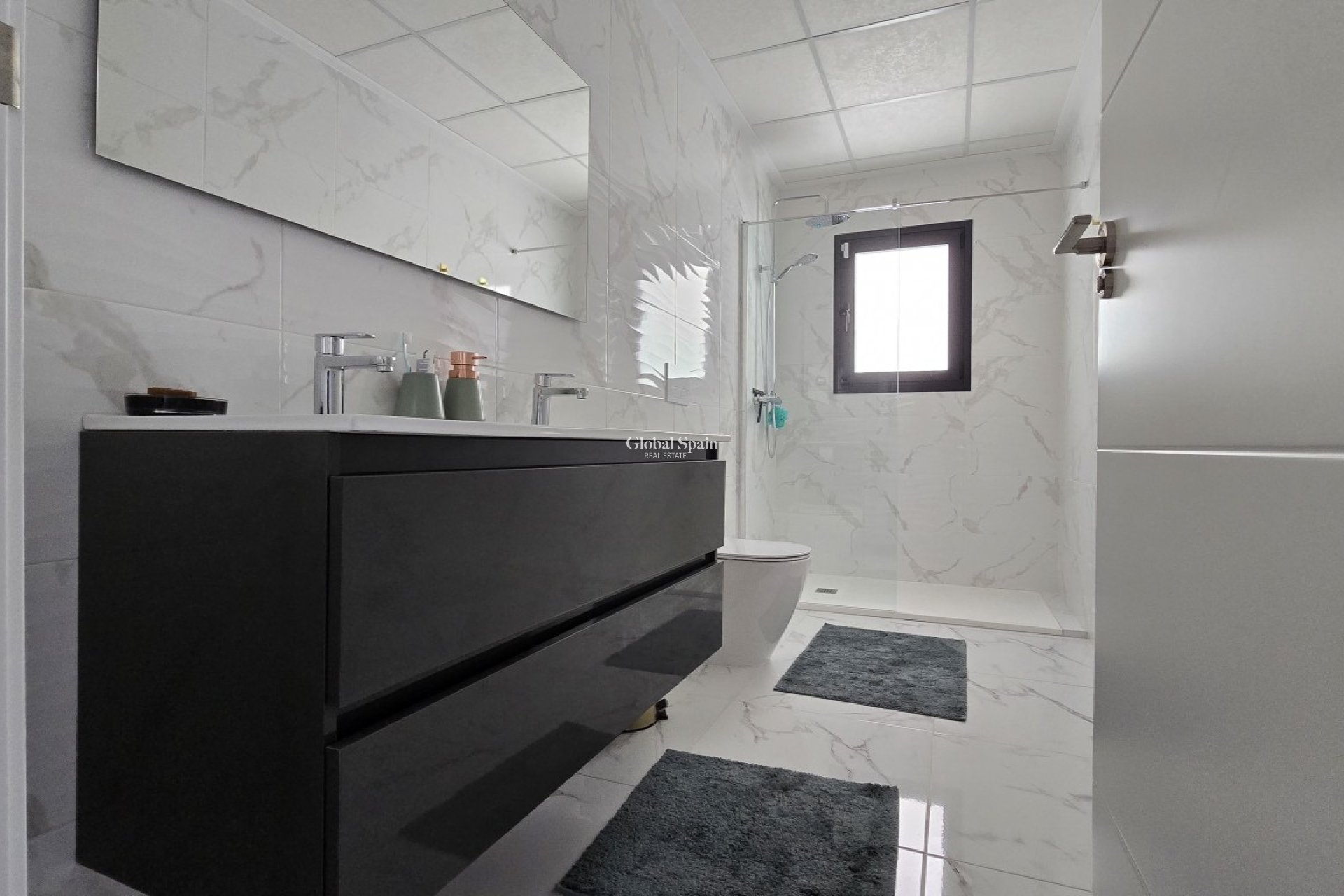 Venta - VILLA -
LOS MONTESINOS - Costa Blanca