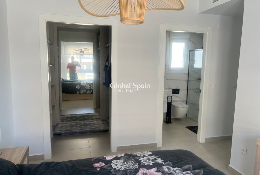 Venta - VILLA -
LOS MONTESINOS - Costa Blanca