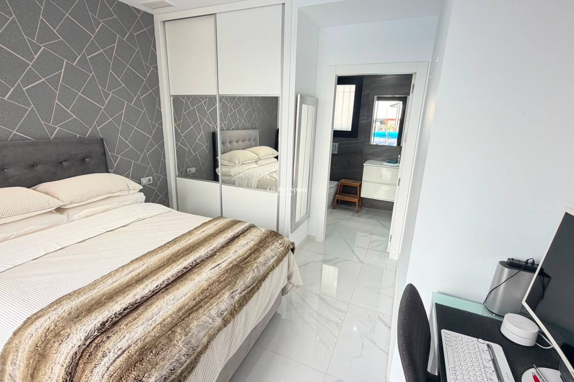 Venta - VILLA -
LOS MONTESINOS - Costa Blanca