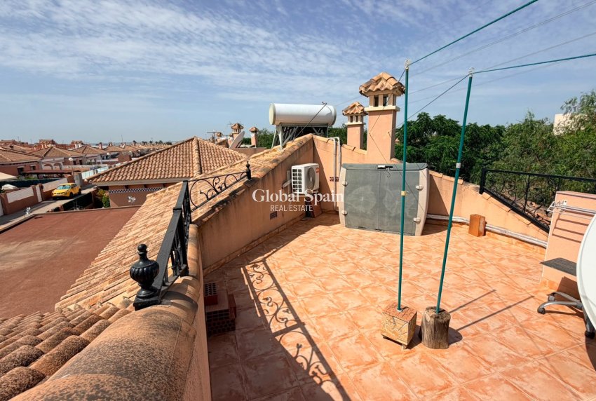 Venta - VILLA -
LOS MONTESINOS - Costa Blanca