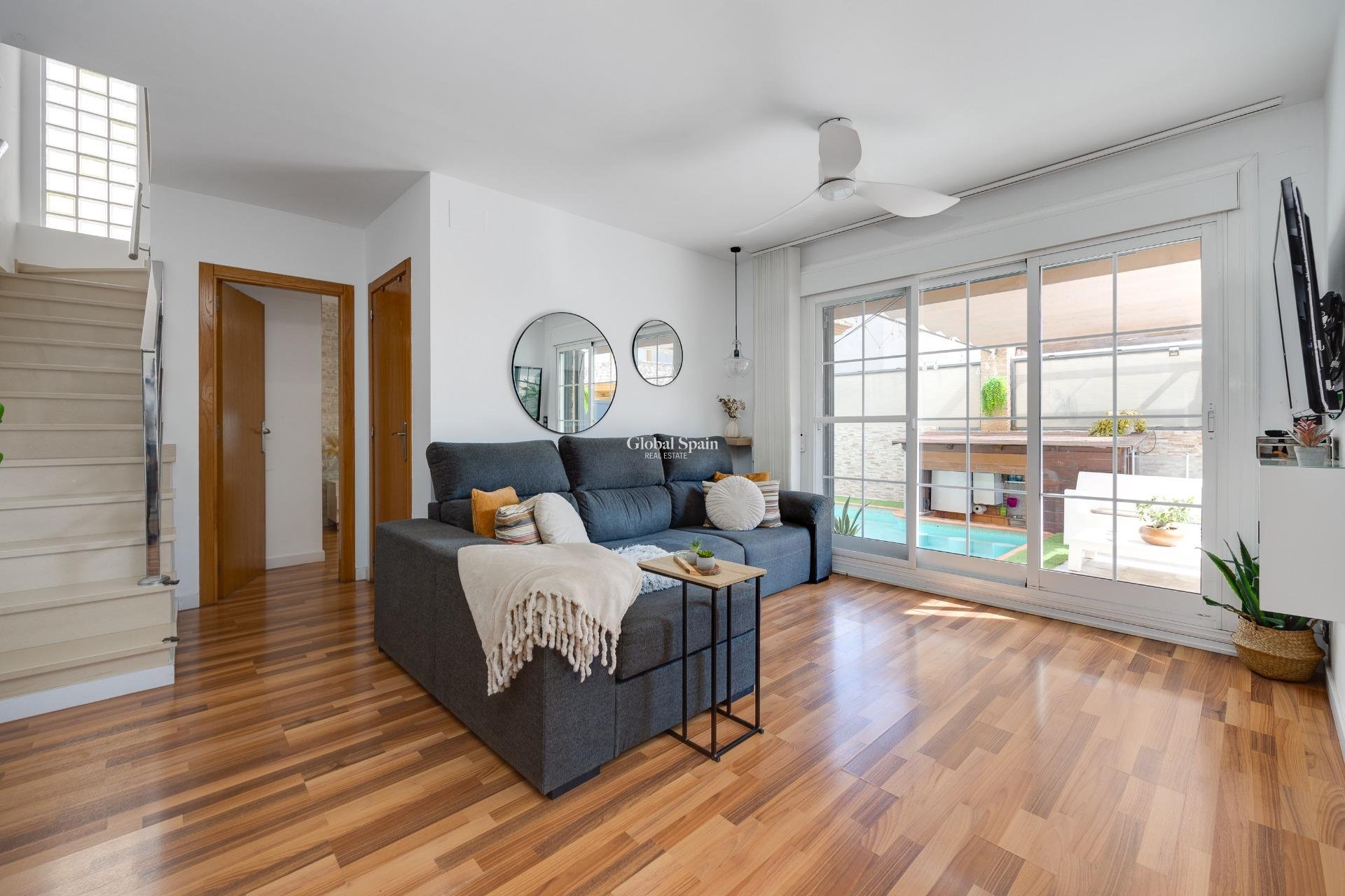 Venta - VILLA -
LOS MONTESINOS - La Herrada