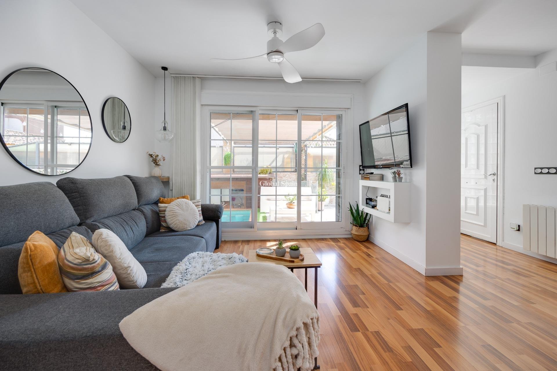 Venta - VILLA -
LOS MONTESINOS - La Herrada