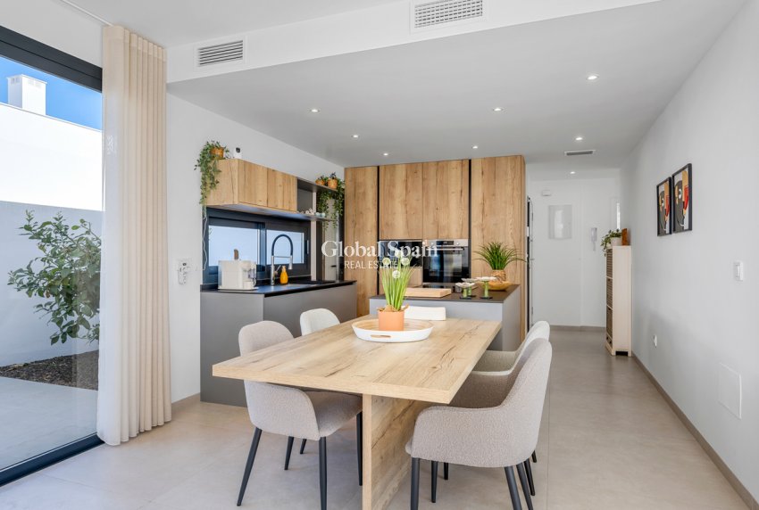 Venta - VILLA -
MAR DE CRISTAL - Costa Calida