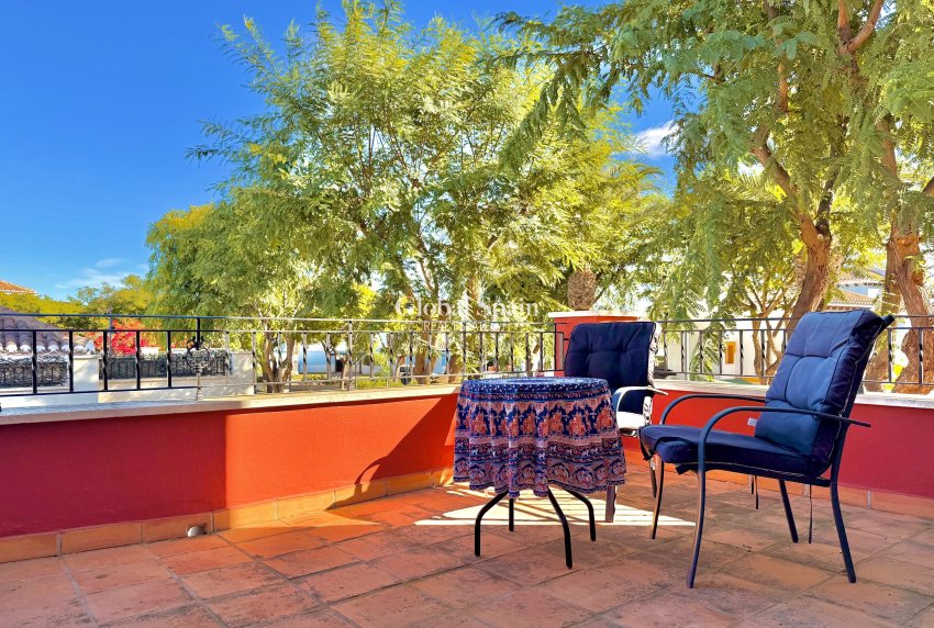 Venta - VILLA -
MAR MENOR GOLF RESORT - Inland