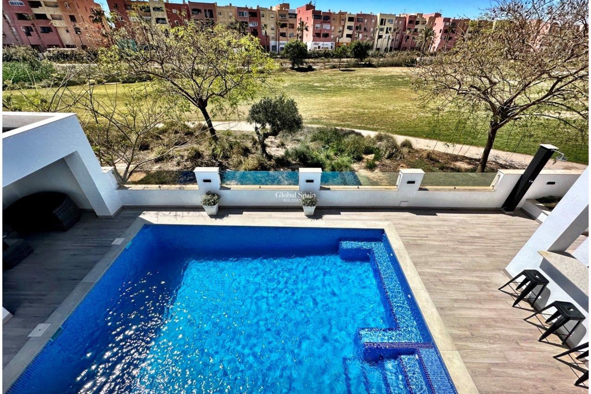 Venta - VILLA -
MAR MENOR GOLF RESORT - Inland