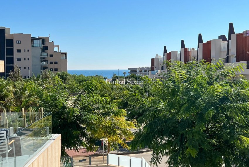 Venta - Villa -
MIL PALMERAS  - Costa Blanca Sur