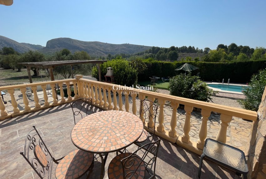 Venta - Villa -
Millena