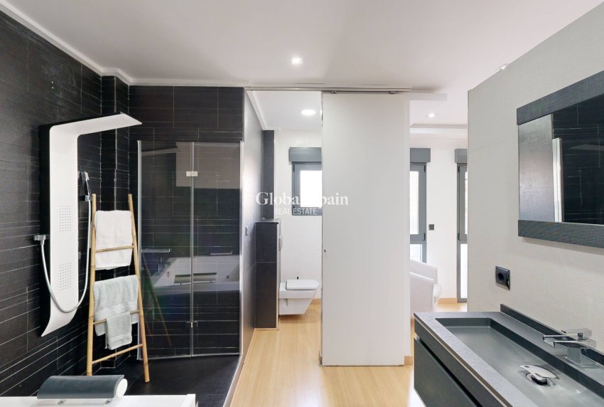 Venta - VILLA -
MOLINA DEL SEGURA - Torrealta