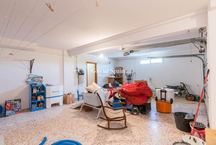 Venta - VILLA -
MOLINA DEL SEGURA