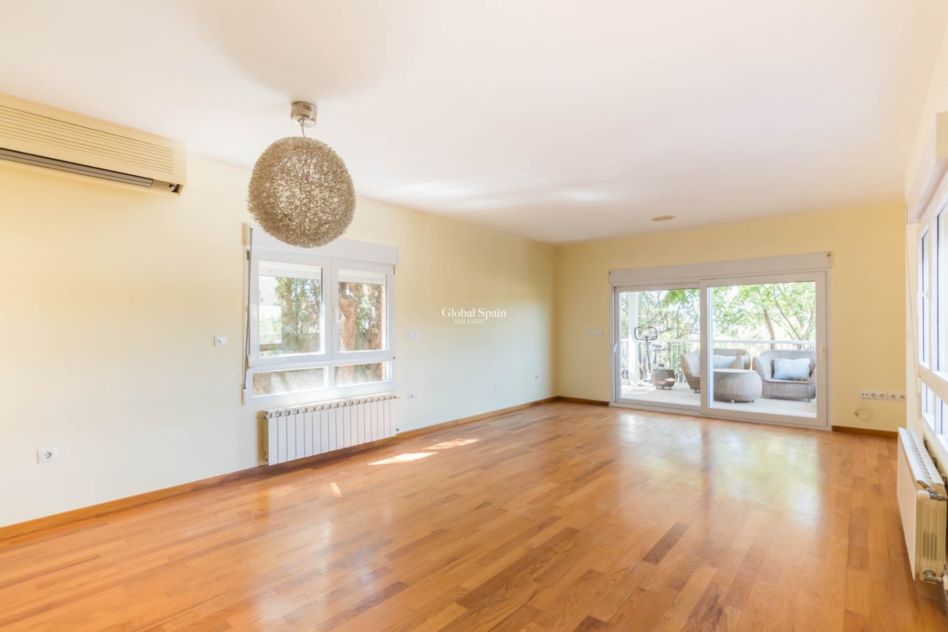 Venta - VILLA -
MOLINA DEL SEGURA