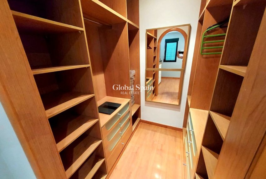 Venta - VILLA -
MURCIA - Inland