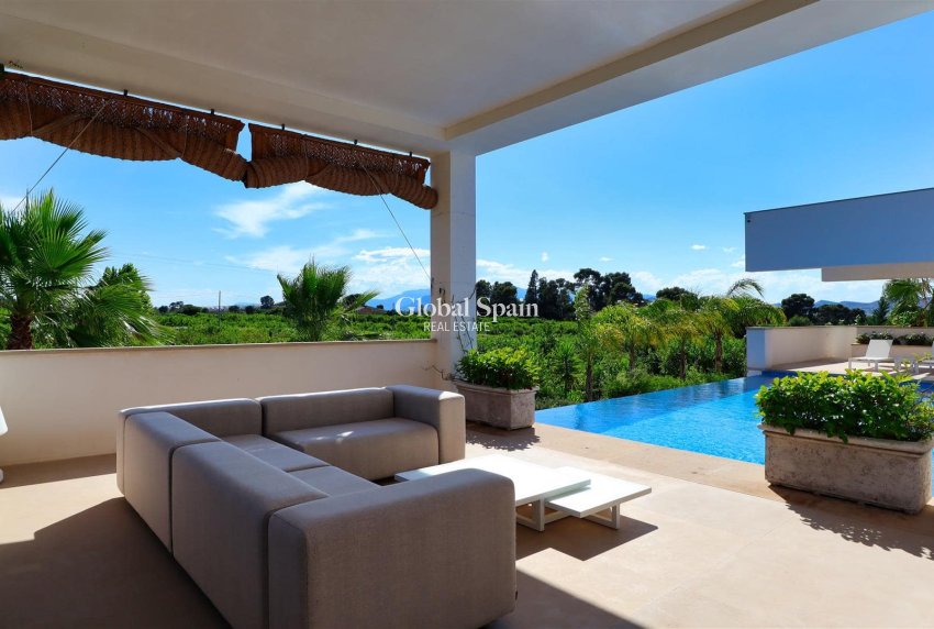 Venta - VILLA -
MURCIA - Inland
