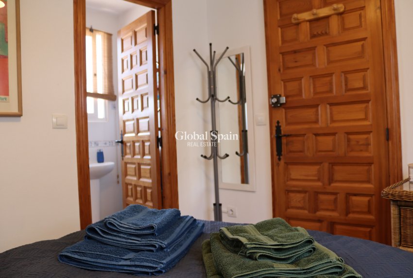 Venta - VILLA -
Orba - Inland