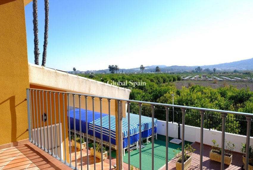 Venta - VILLA -
ORIHUELA - Correntías Medias