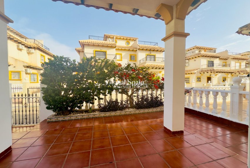 Venta - VILLA -
ORIHUELA COSTA - CABO ROIG