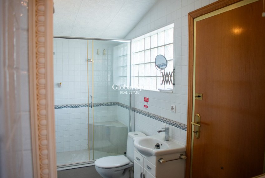 Venta - VILLA -
ORIHUELA COSTA - Cabo Roig *