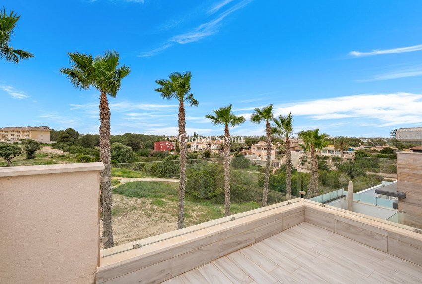Venta - VILLA -
ORIHUELA COSTA - CABO ROIG