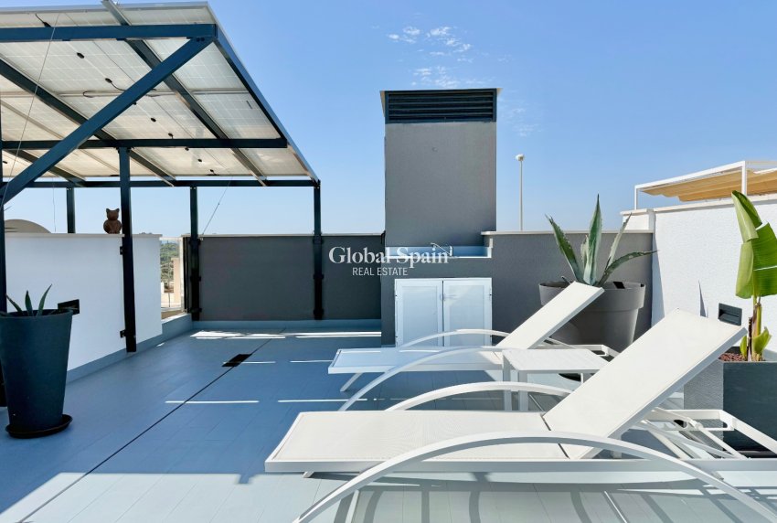 Venta - VILLA -
ORIHUELA COSTA - CABO ROIG