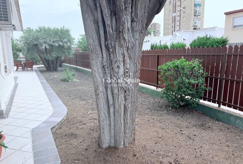 Venta - VILLA -
ORIHUELA COSTA - CAMPOAMOR