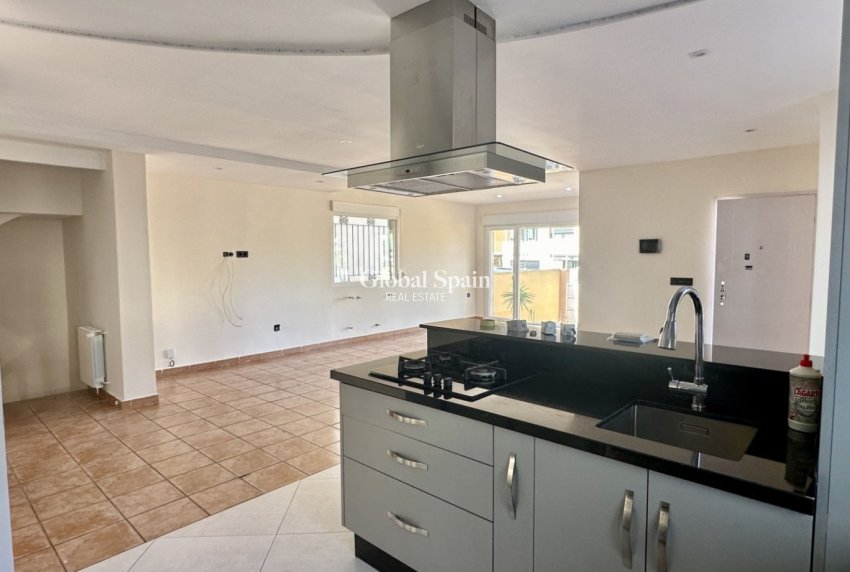 Venta - VILLA -
ORIHUELA COSTA - Costa Blanca