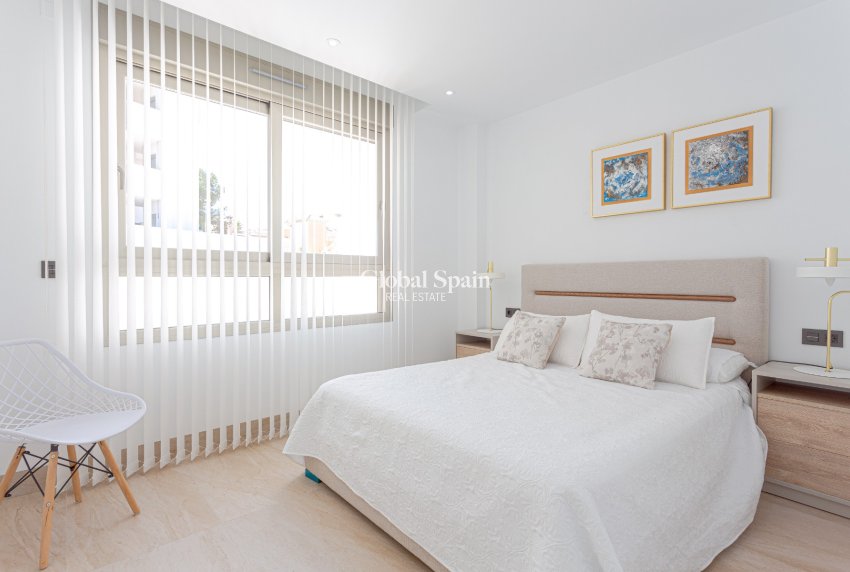 Venta - VILLA -
ORIHUELA COSTA - Costa Blanca