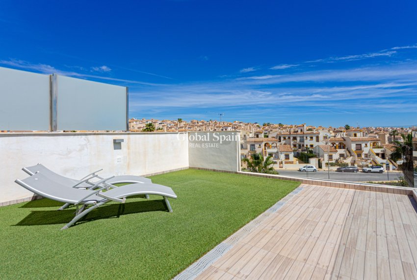 Venta - VILLA -
ORIHUELA COSTA - Costa Blanca