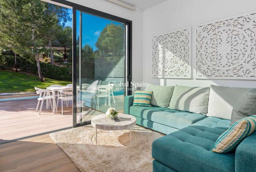 Venta - VILLA -
ORIHUELA COSTA - Costa Blanca