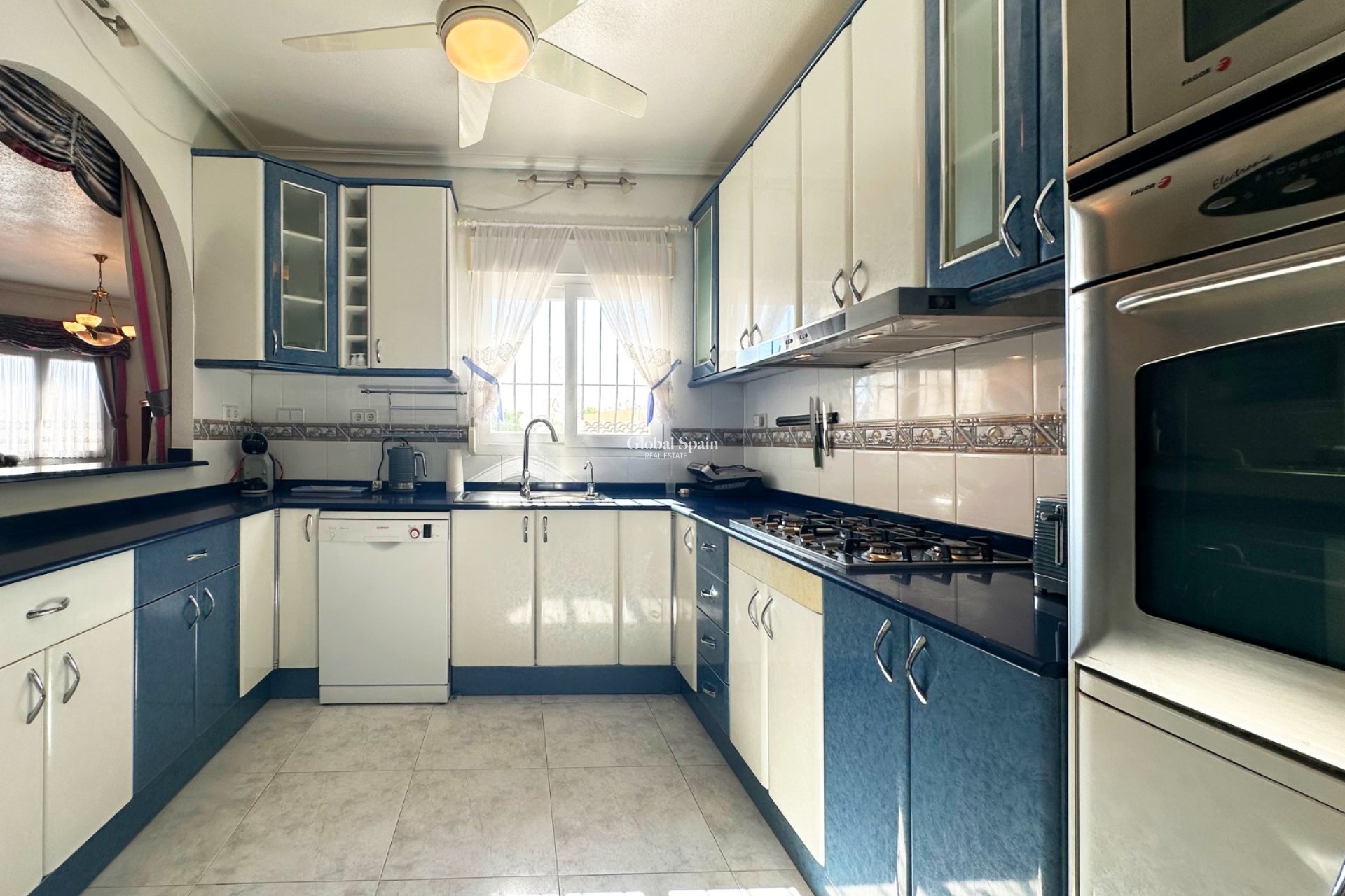 Venta - VILLA -
ORIHUELA COSTA - Costa Blanca