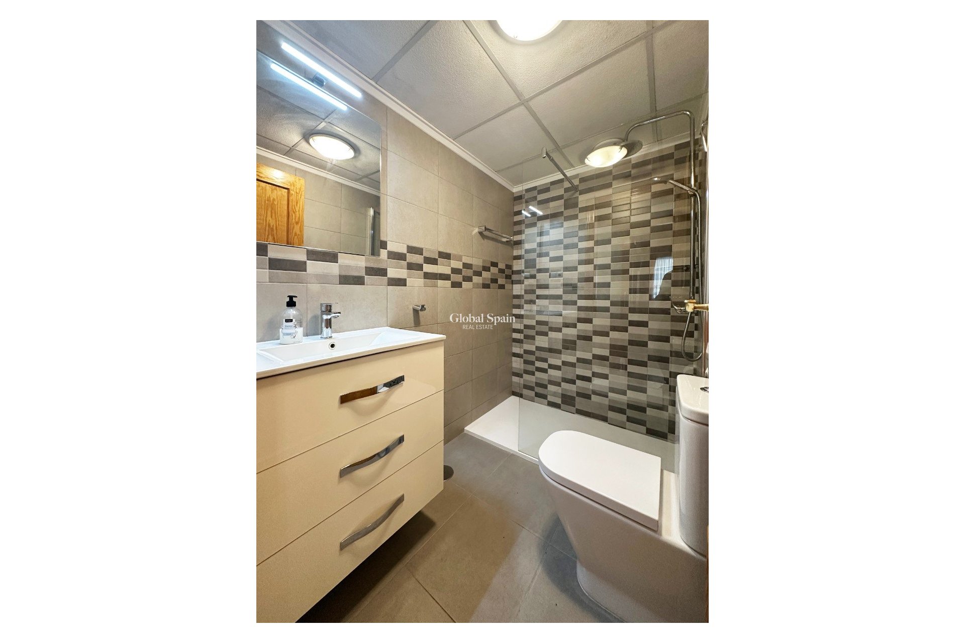 Venta - VILLA -
ORIHUELA COSTA - Costa Blanca