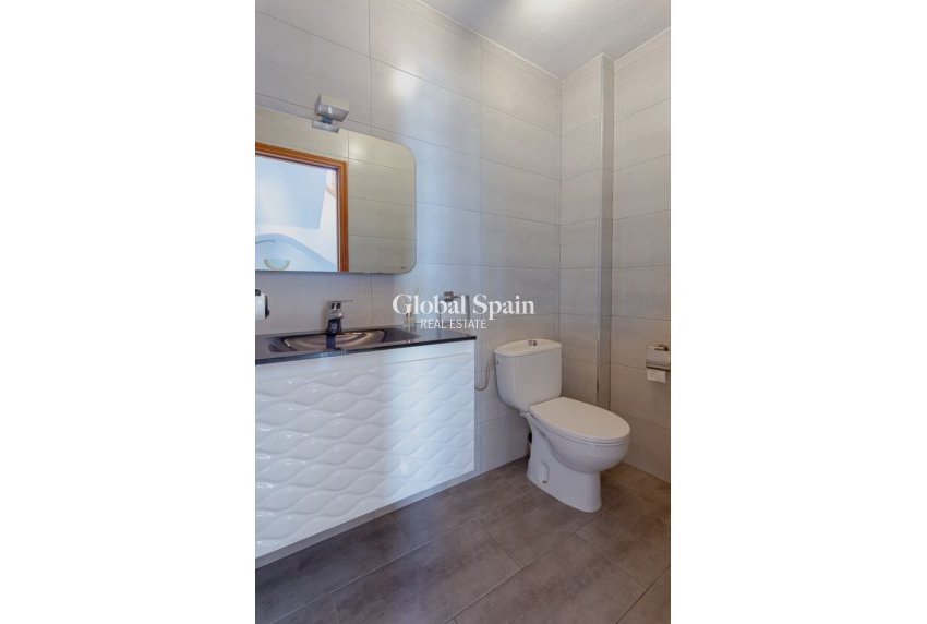 Venta - VILLA -
ORIHUELA COSTA - Costa Blanca