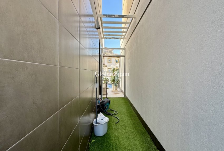 Venta - VILLA -
ORIHUELA COSTA - Costa Blanca