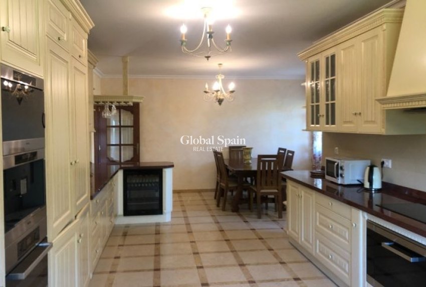 Venta - VILLA -
ORIHUELA COSTA - Costa Blanca