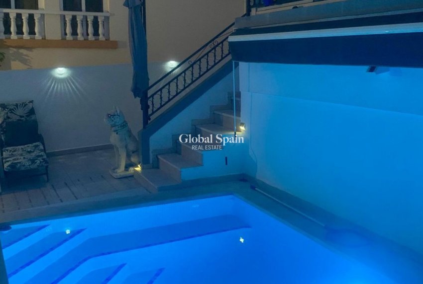 Venta - VILLA -
ORIHUELA COSTA - Costa Blanca