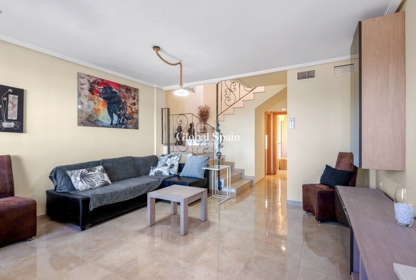 Venta - VILLA -
ORIHUELA COSTA - Costa Blanca