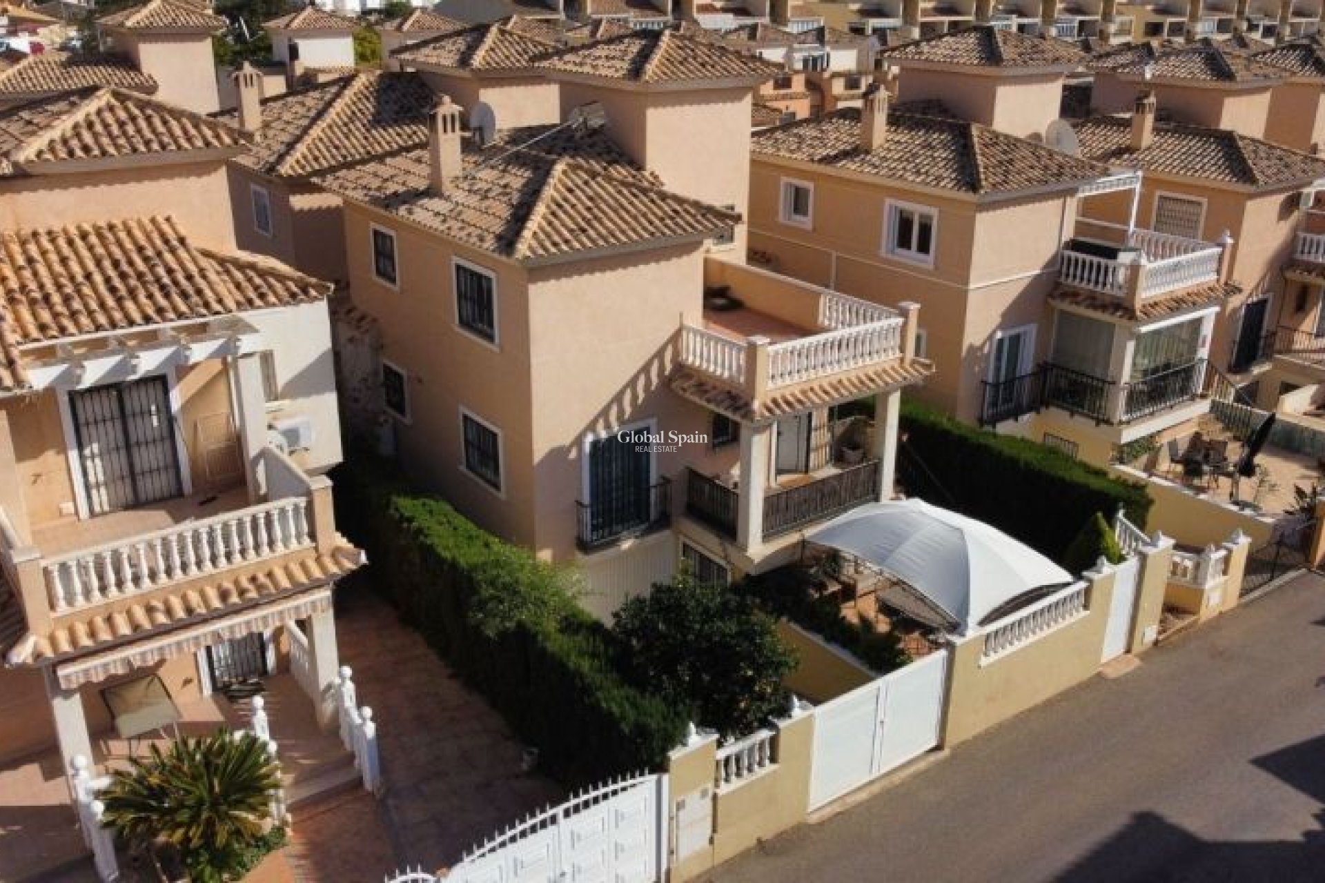 Venta - VILLA -
ORIHUELA COSTA - Costa Blanca