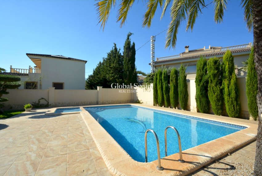 Venta - VILLA -
ORIHUELA COSTA - Costa Blanca