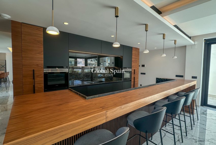 Venta - VILLA -
ORIHUELA COSTA - Costa Blanca