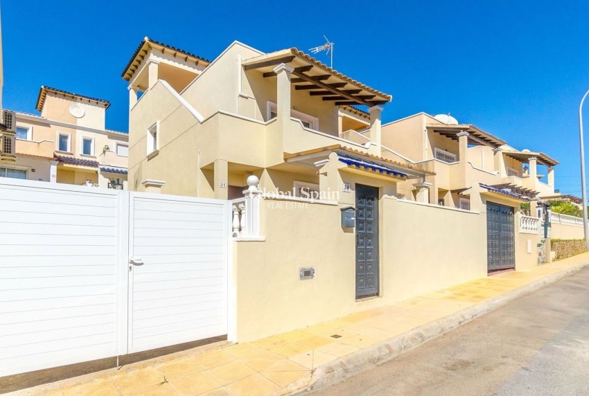 Venta - VILLA -
ORIHUELA COSTA - Costa Blanca