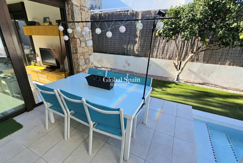 Venta - VILLA -
ORIHUELA COSTA - Costa Blanca