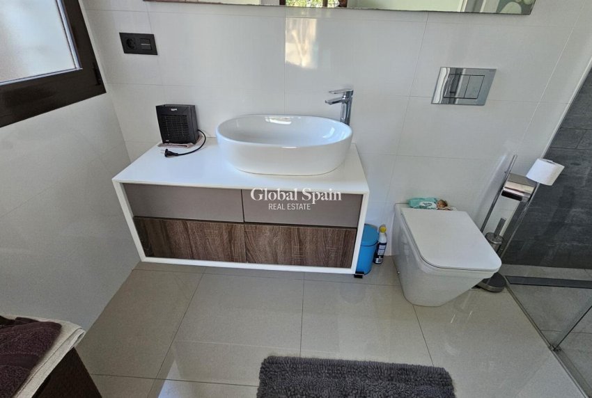 Venta - VILLA -
ORIHUELA COSTA - Costa Blanca