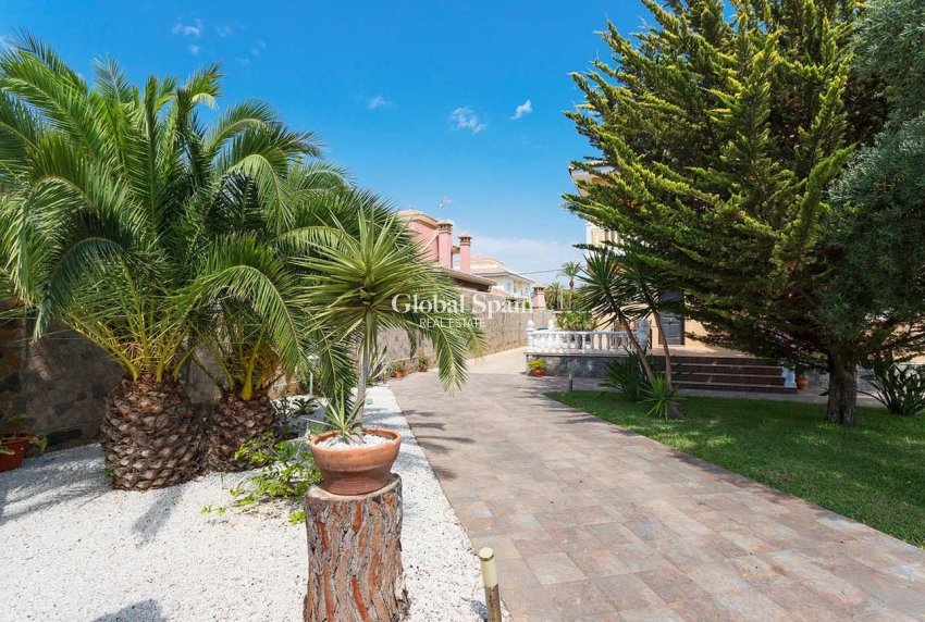 Venta - VILLA -
ORIHUELA COSTA - Costa Blanca