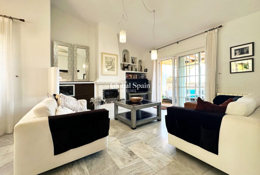 Venta - VILLA -
ORIHUELA COSTA - Costa Blanca