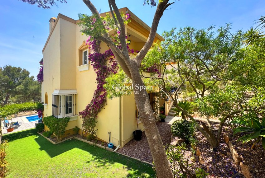 Venta - VILLA -
ORIHUELA COSTA - Costa Blanca